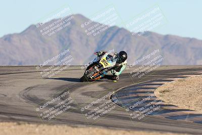 media/Dec-07-2025-CVMA (Sun) [[3e7d2de5dc]]/Race 17-Amateur Formula Middleweight/